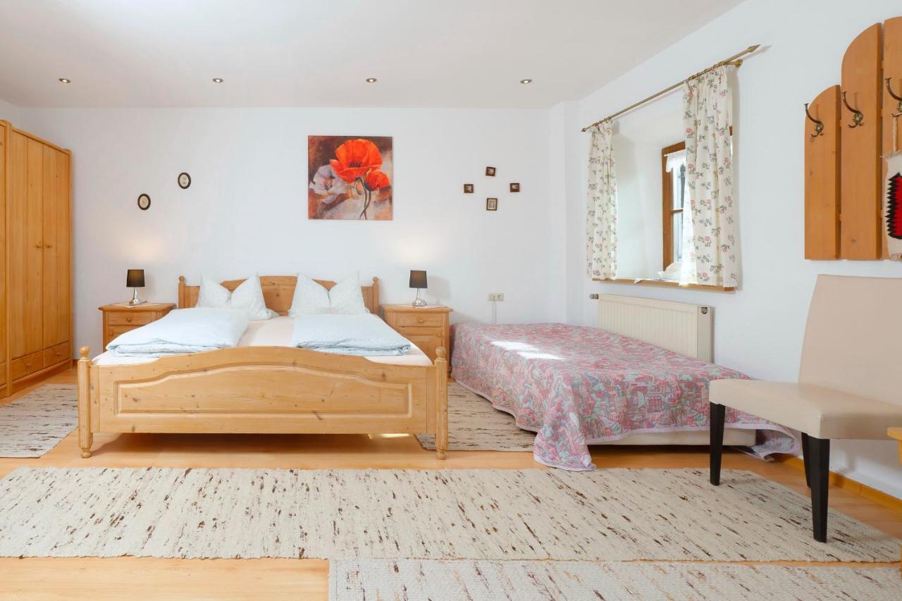 Gaestehaus Koyerbauer Boardinghouse Aschau im Chiemgau Exteriör bild