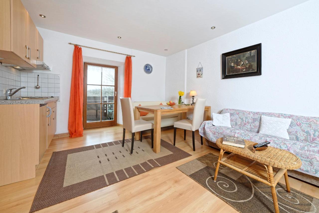 Gaestehaus Koyerbauer Boardinghouse Aschau im Chiemgau Exteriör bild
