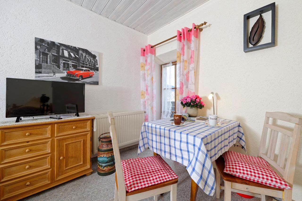 Gaestehaus Koyerbauer Boardinghouse Aschau im Chiemgau Exteriör bild