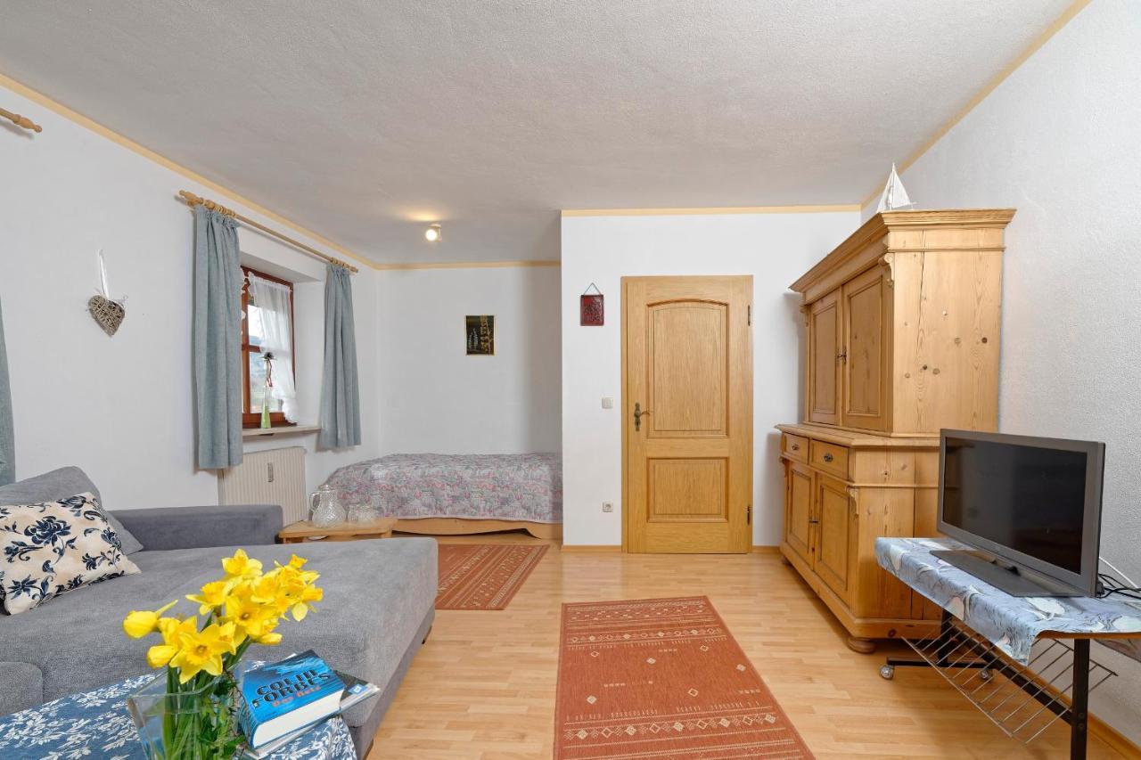 Gaestehaus Koyerbauer Boardinghouse Aschau im Chiemgau Exteriör bild